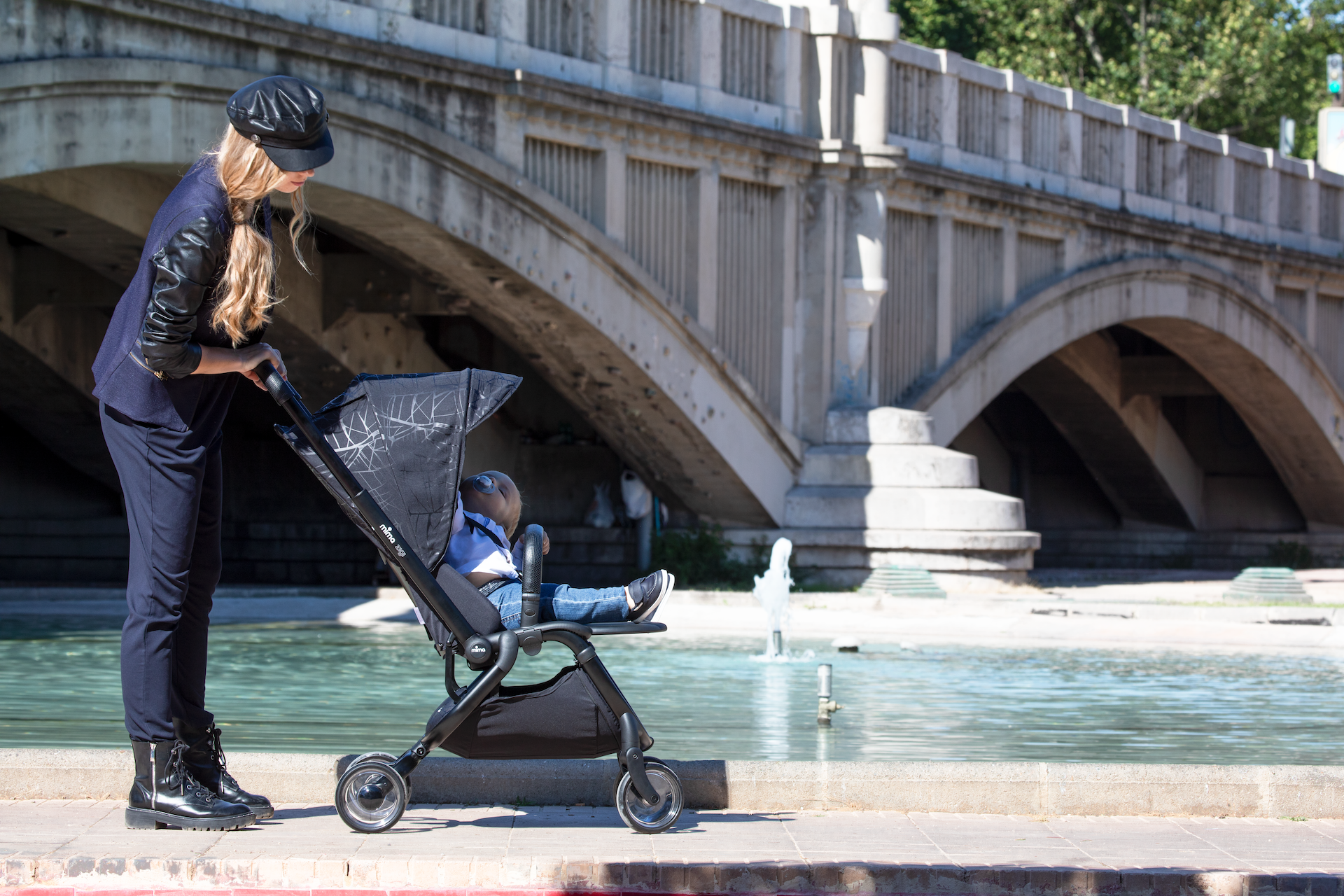 mima zigi stroller vs Nuna Mixx