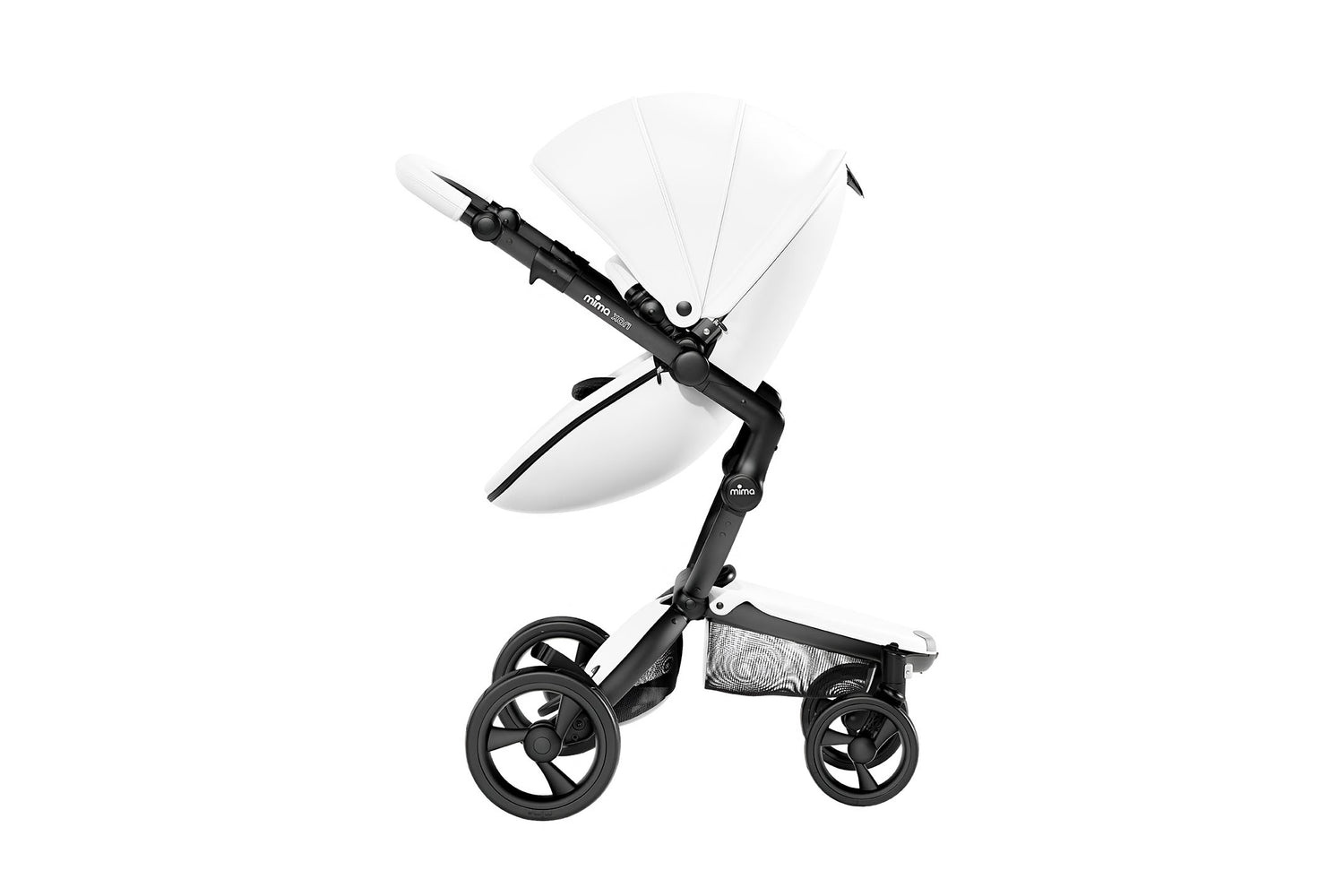 Snow White mima Xari stroller, with canopy, side view, facing parents, stylish and adjustable comfort