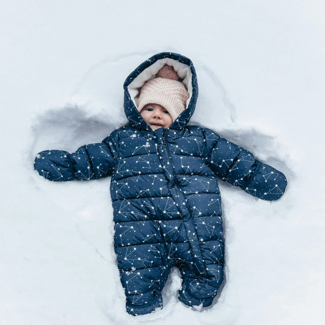 Winter Walks With Baby: Comfort, Coverage, and Cold-Weather Convenience