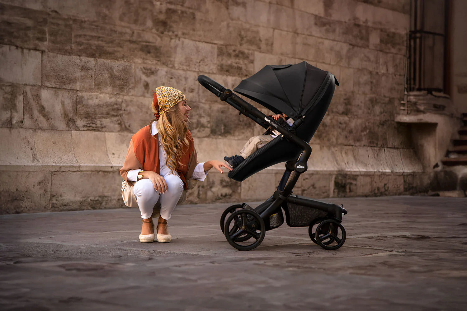 Get Ready to Stroll with the All-New mima xari max!