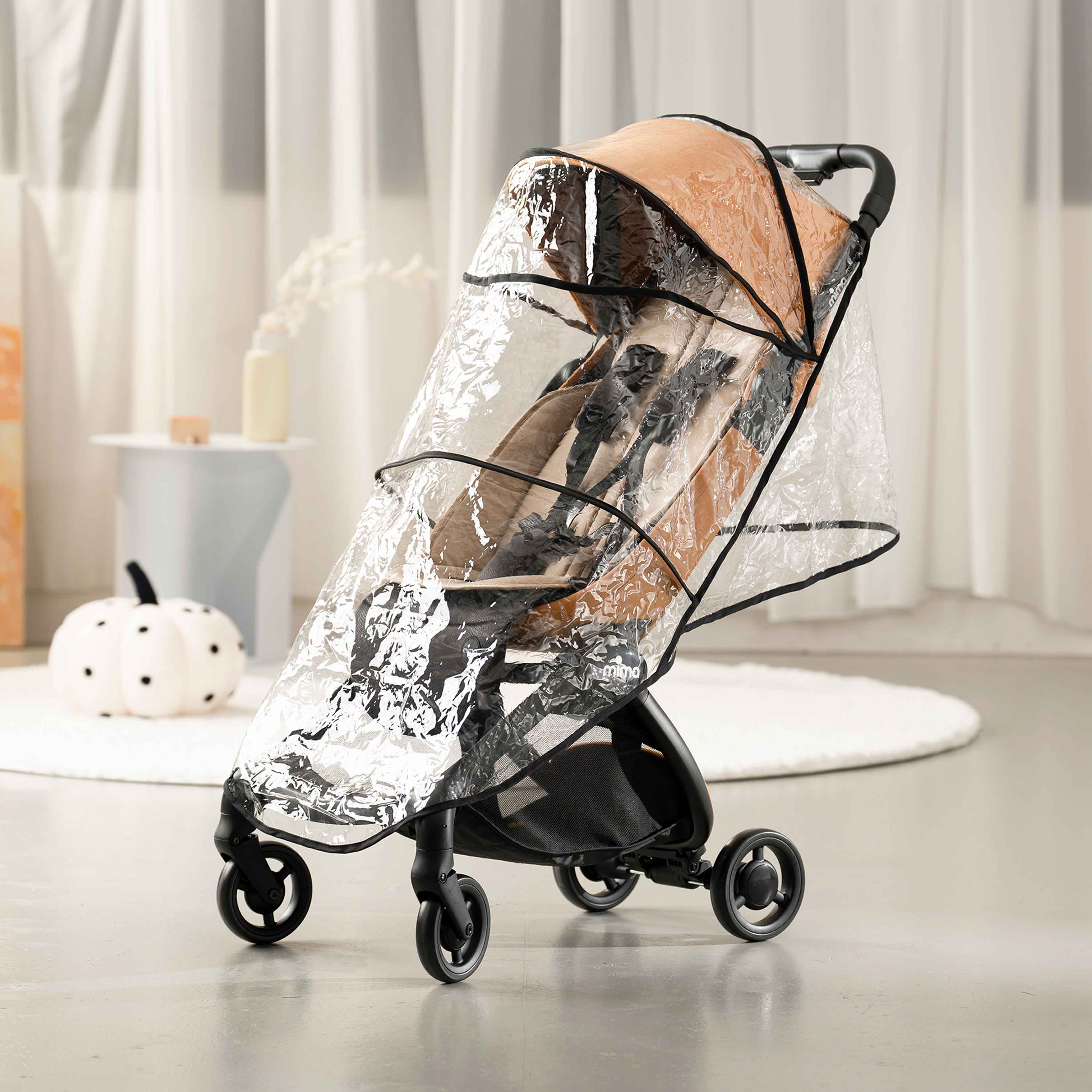 stroller rain covers and wet weather to stay dry protect baby in rainy stormy weather